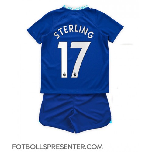 Chelsea Raheem Sterling #17 Hemmatröja Barn 2022-23 Kortärmad (+ korta byxor)